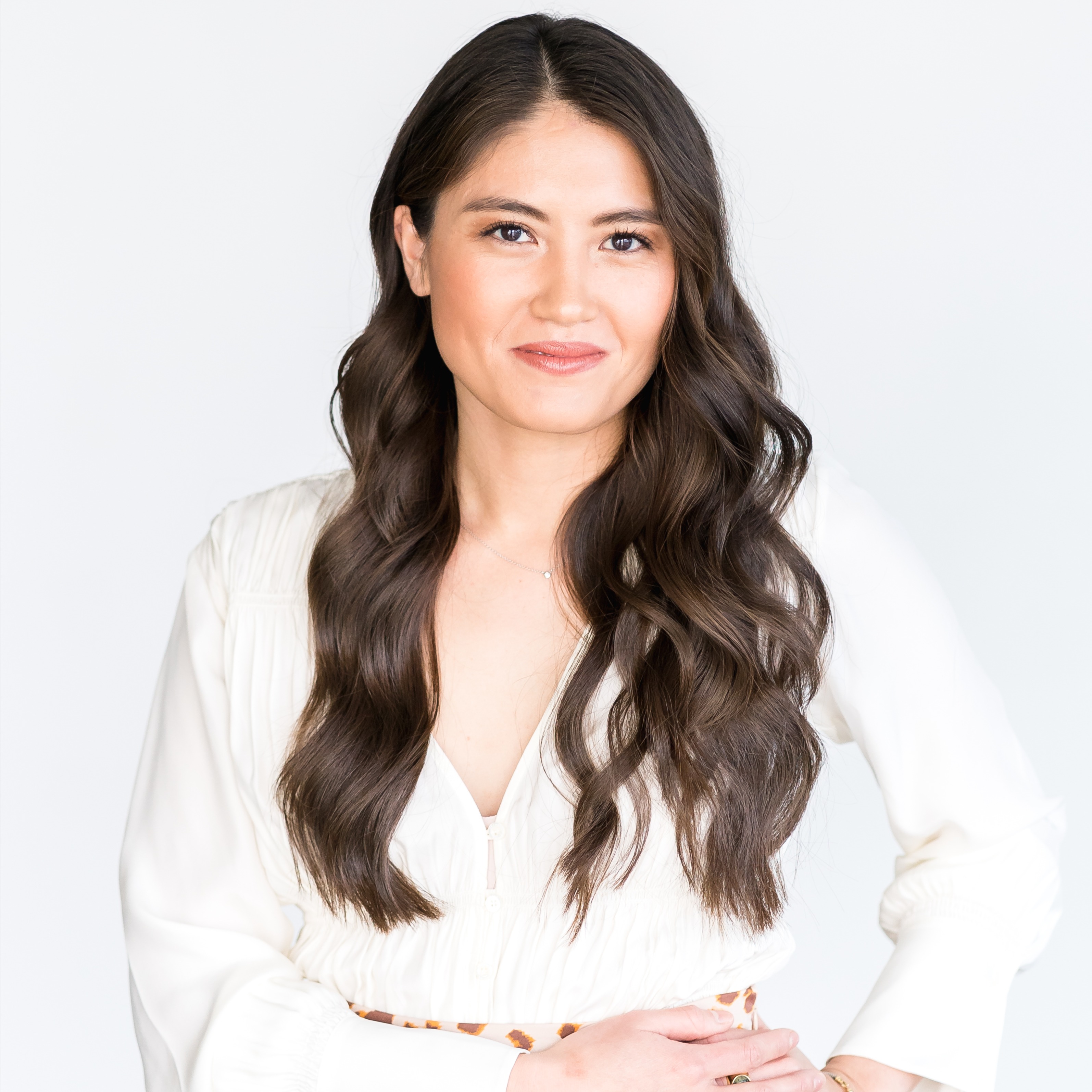 Headshot of Izabella Pham