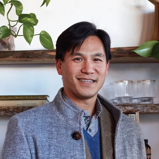 Kevin Wong, Agent in  - Compass