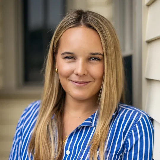 Emma St.Laurent, Agent in  - Compass