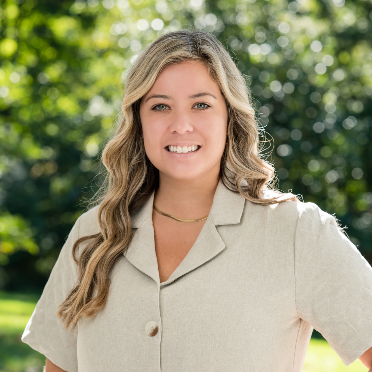 Headshot of Veronica Arnold