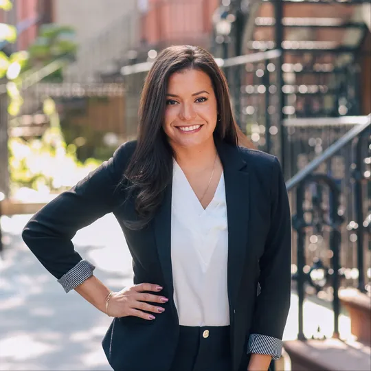Michelle Leonardo, Agent in  - Compass