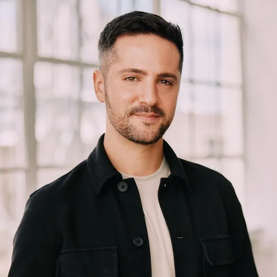 Tim Ehrlich, Agent in  - Compass