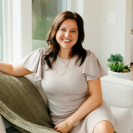 Shannon Gabrielson, Agent in  - Compass