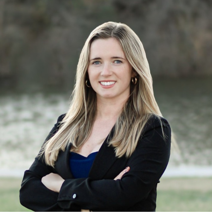 Headshot of Michaela Bevard