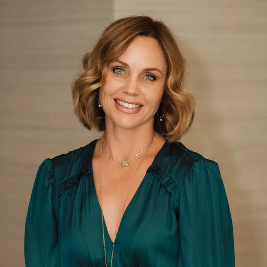 Heather Hamel, Agent in  - Compass