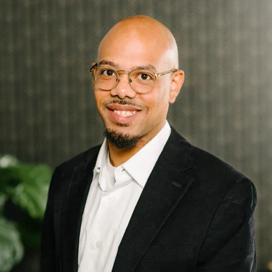 Akeem Harper, Agent in  - Compass