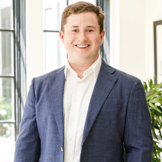 Parker Berg, Agent in  - Compass