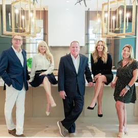 Joe Belz + The Apex Team, Agent in  - Compass