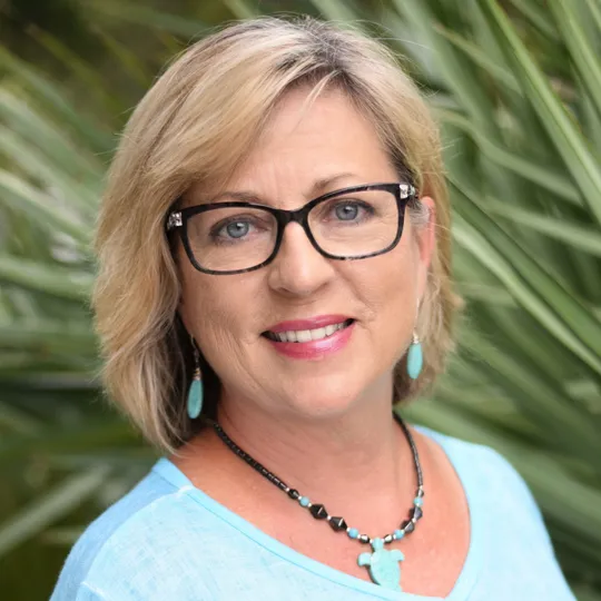 Teresa Kelly, Agent in  - Compass