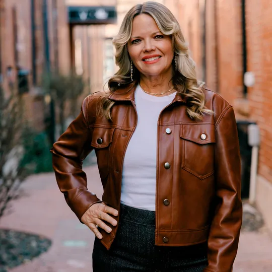 Jeanne Guischard, Agent in  - Compass