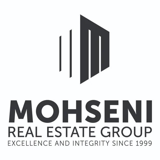 Mohseni Real Estate Group, Agent in  - Compass
