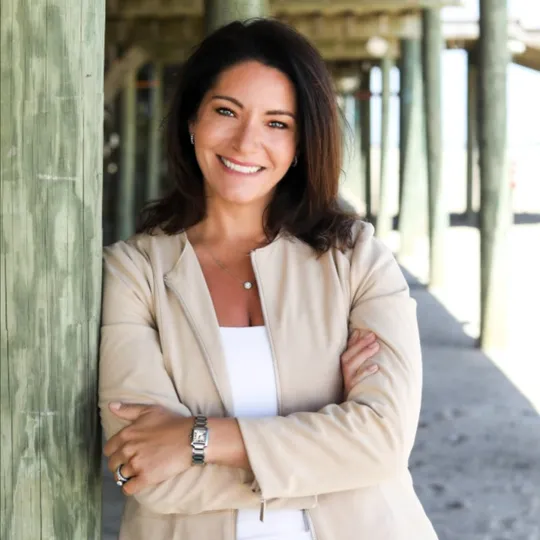 Megan Luberto, Agent in  - Compass