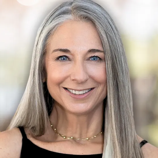 Danielle Sevier, Agent in  - Compass