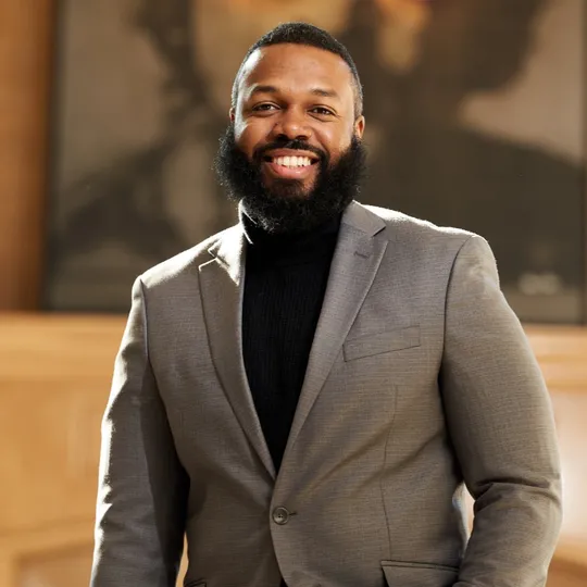 Virgil Suncar, Agent in  - Compass