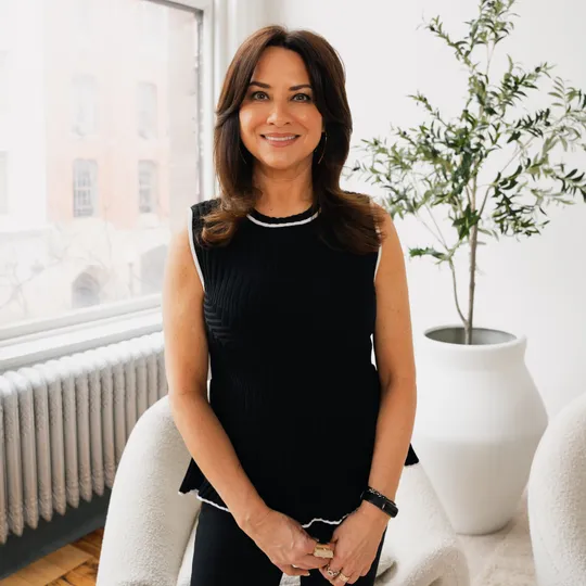 Angela Engelbrecht, Agent in  - Compass