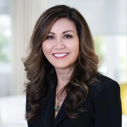 Minhnuyet Hardy, Agent in  - Compass