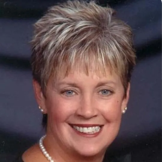 Connie Montoya, Agent in  - Compass