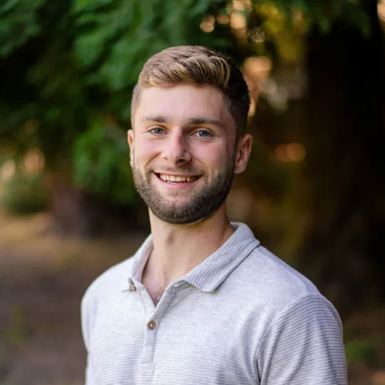 Cole Nelson, Agent in  - Compass