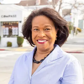 Anita Alleyne, Agent in  - Compass