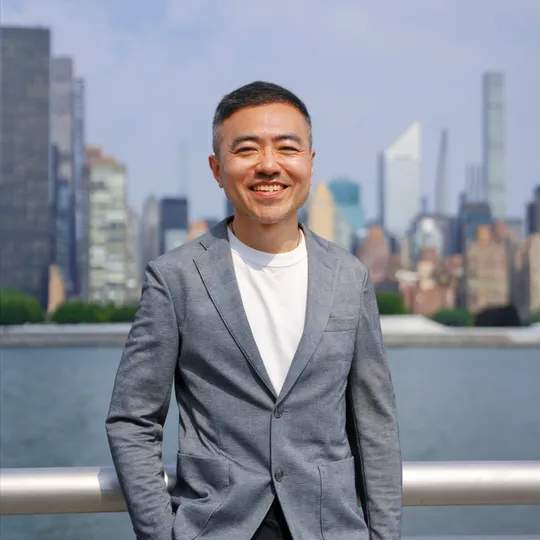 Jay Huang, Agent in  - Compass