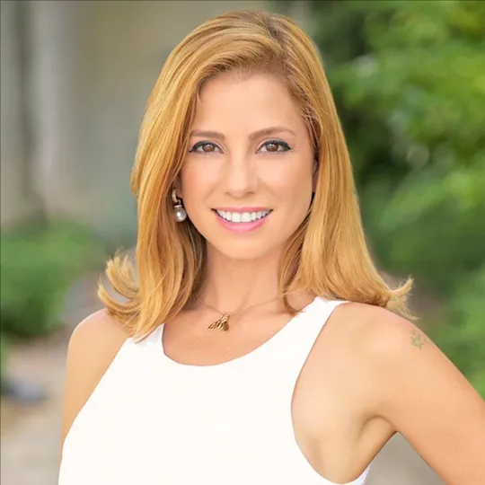 Drea Murray, Agent in  - Compass