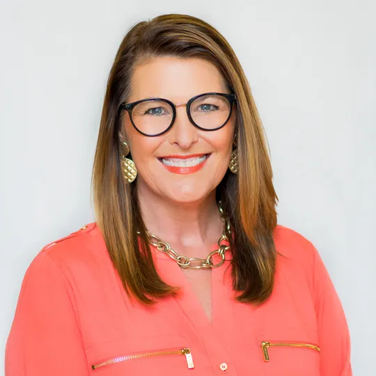 Missy Roberts, Agent in  - Compass