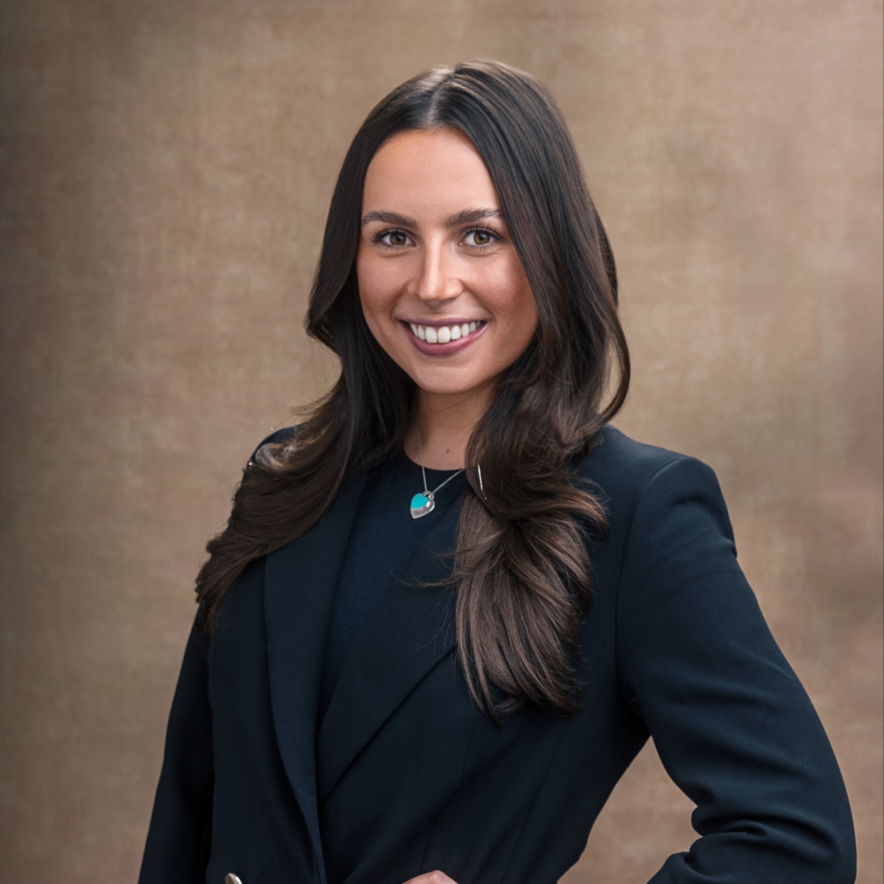 Headshot of Isabelle Reddington