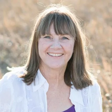 Donita Reitze, Agent in  - Compass