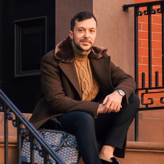 Mike Persico, Agent in  - Compass