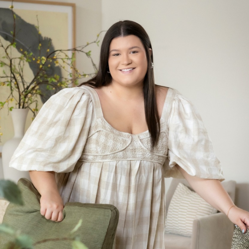 Headshot of Kelsey Hawes