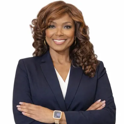 Elydia Poydras, Agent in  - Compass