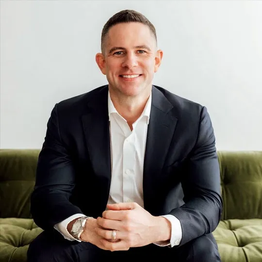 Brit Ewers, Agent in  - Compass