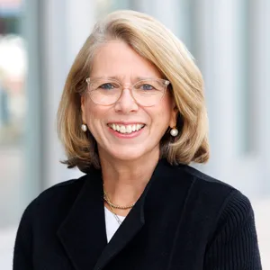Julie Bauer's Profile Photo
