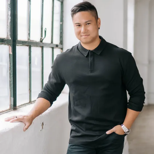 Alex Wang, Agent in  - Compass