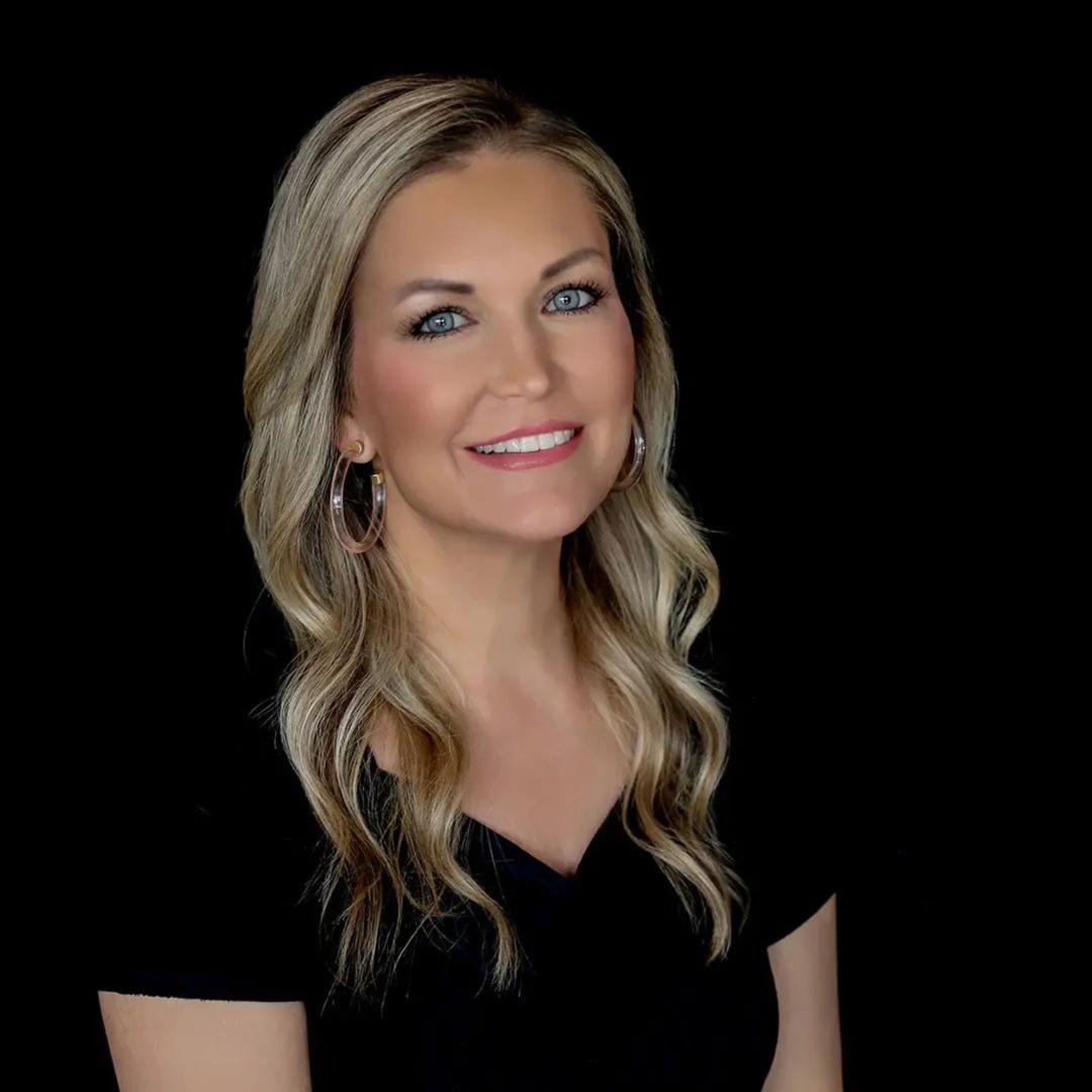 Headshot of Bitsy Deubler