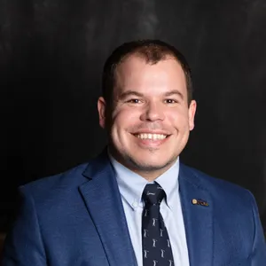Aaron Bonvillion, Real Estate Agent - Compass