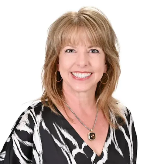 Michelle Wylie, Agent in  - Compass