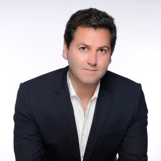 Geva Bar, Agent in  - Compass