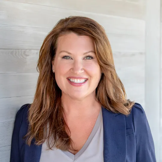 Michelle Cayton, Agent in  - Compass