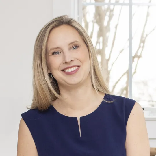 Sarah Krell, Agent in  - Compass