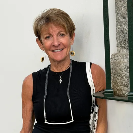 Marilyn Kal-Hagan, Agent in  - Compass