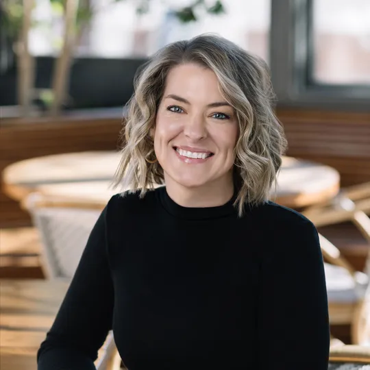 Anna McLaurin, Agent in  - Compass