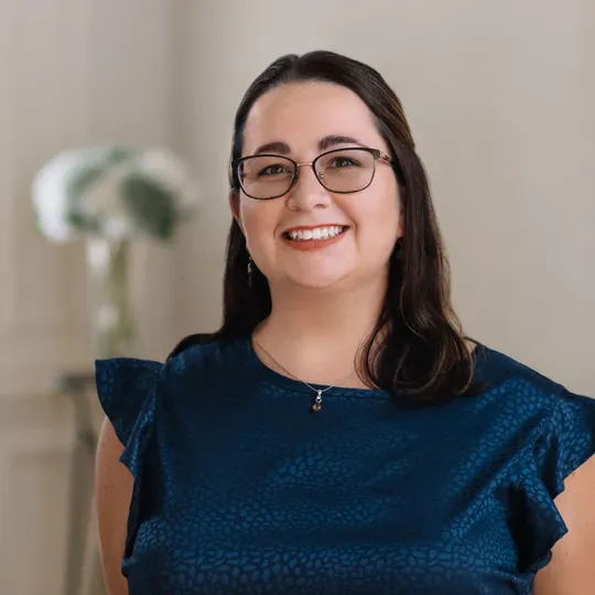 Amber Cancienne, Agent in  - Compass