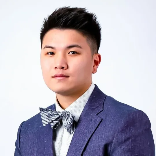 Dylan Le, Agent in  - Compass