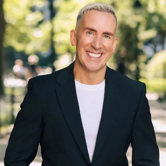 Gary Murphy, Agent in  - Compass