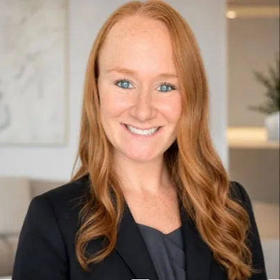 Jen Garcia, Agent in  - Compass