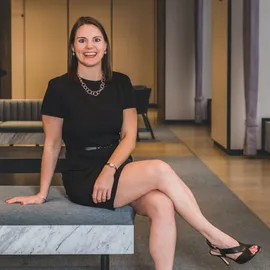 Elizabeth Pyle, Agent in  - Compass