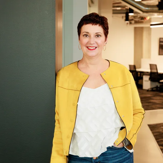 Amy Onutz, Agent in  - Compass