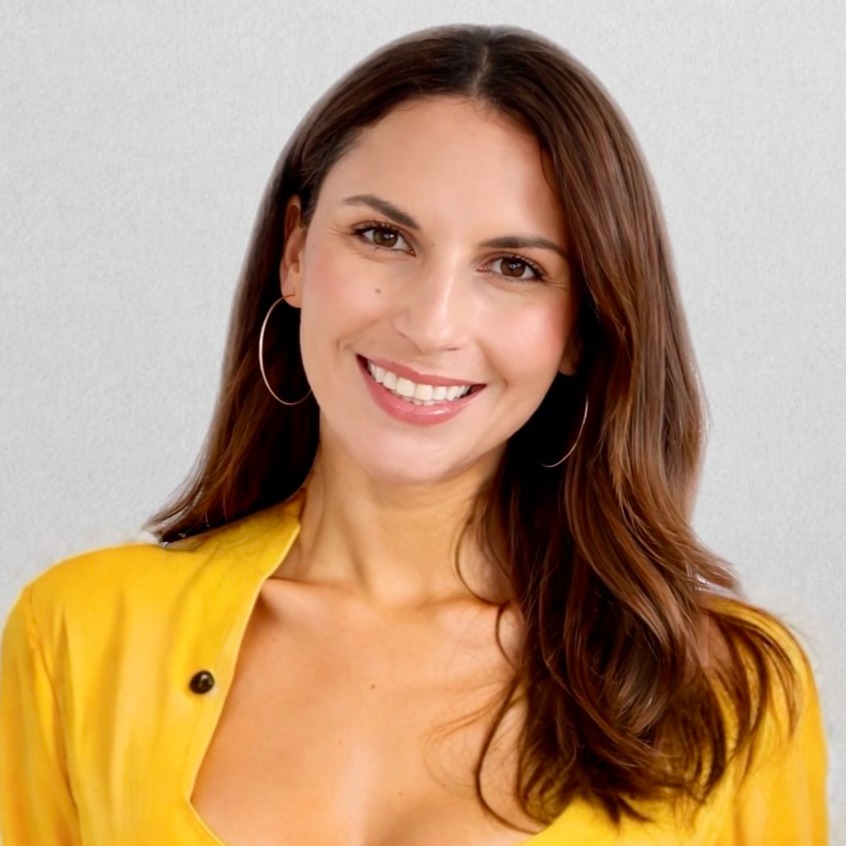 Headshot of Beatrice Hernandez