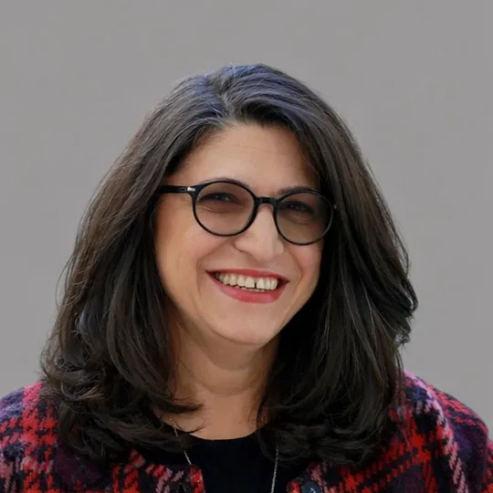 Parisa Shomali, Agent in  - Compass